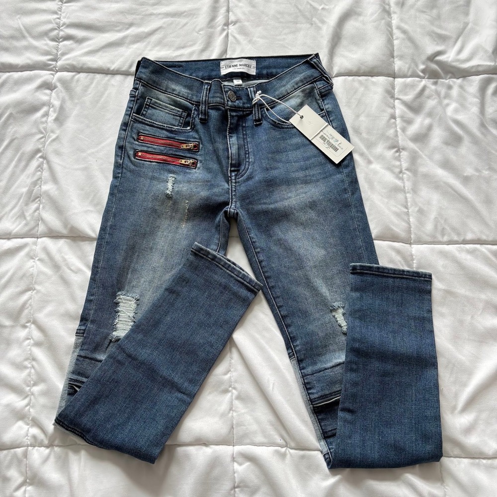 NWT Etienne Marcel Gigi 2006 Skinny Jeans Light Blue Distressed Red Zip Size 24
